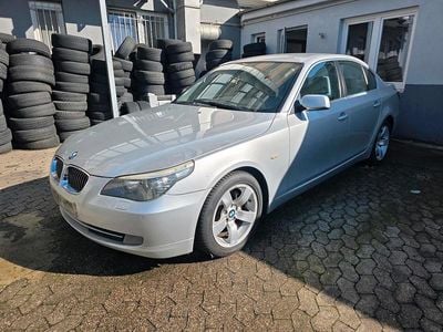 BMW 523