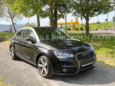 Gebraucht Audi A1 Ambition 122 PS (89 kW) 2012 Phantomschwarz perleffekt Kleinwagen