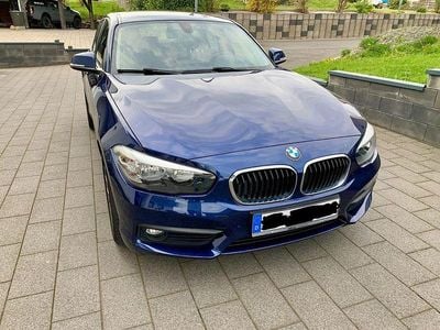Gebraucht BMW 116 Advantage 109 PS (80 kW) 2018 Blau Kleinwagen