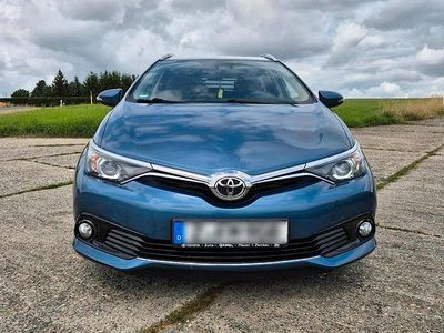 Toyota Auris Touring Sports
