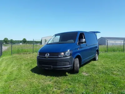 Gebraucht VW Multivan Trendline 114 PS (83 kW) 2018 Blau Van / Kleinbus