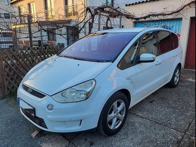 Gebraucht Ford S-MAX Titanium 145 PS (106 kW) 2008 Weiß Van / Kleinbus