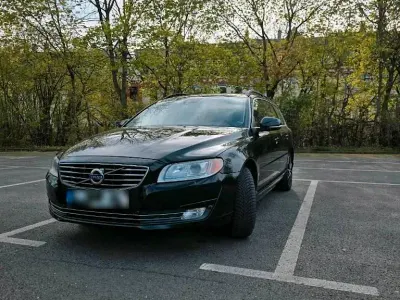 Usata Volvo V70 Momentum 230 CV (169 kW) 2013 Nero Station wagon