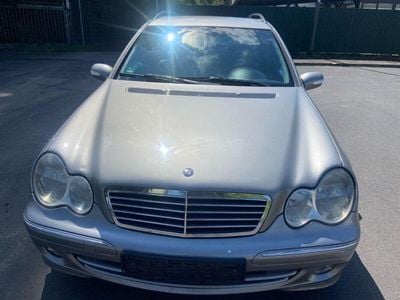 Mercedes C220