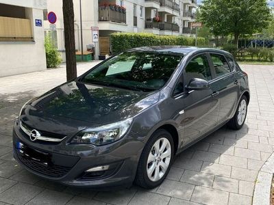 gebraucht Opel Astra 1.6 Style Automatik Style