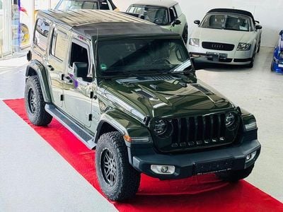 Gebraucht Jeep Wrangler Unlimited Sahara 272 PS (200 kW) 2021 Grün SUV