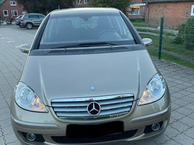 Mercedes A200