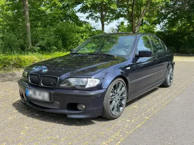 Usata BMW 320 Performance 170 CV (125 kW) 2004 Blu Berlina