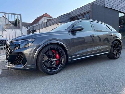 Neu Audi RS Q8 Performance 640 PS (470 kW) 2026 Grau SUV