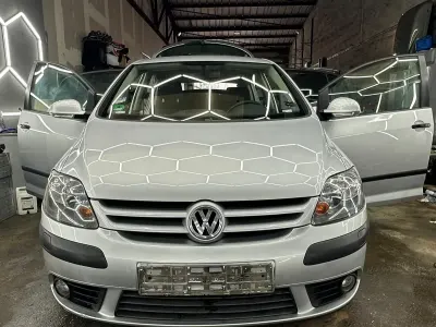 Gebraucht VW Golf IV 105 PS (77 kW) 2005 Silber Limousine