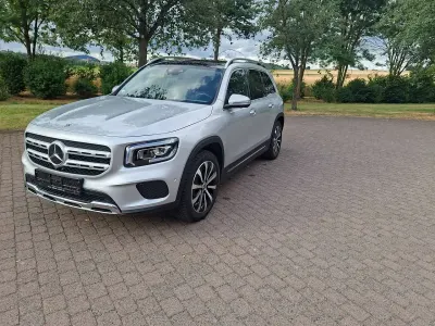 Gebraucht Mercedes GLB250 224 PS (164 kW) 2023 Silber SUV