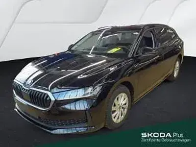 Gebraucht Skoda Superb Essence 150 PS (110 kW) 2025 Onyxschwarz metallic Kombi