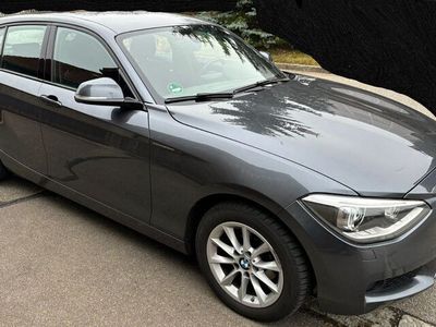 gebraucht BMW 118 d sehr guter Zustand 2.Hand 8-fach-bereift 150k km