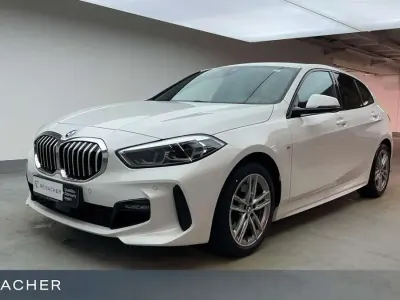 Gebraucht BMW 120 M Sport 178 PS (130 kW) 2022 Alpinweiß uni Kleinwagen