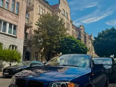 Gebraucht BMW 123 Cabriolet 204 PS (150 kW) 2009 Blau Cabrio