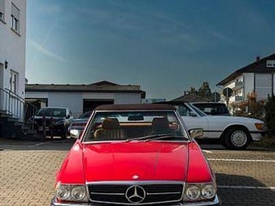 Gebraucht Mercedes 560 227 PS (166 kW) 1988 Rot Cabrio