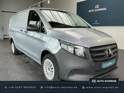 Brugt Mercedes Vito 163 HK (119 kW) 2024 Sølv Van