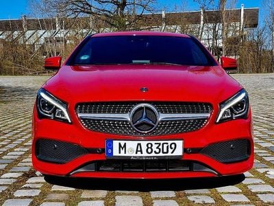 Gebraucht Mercedes CLA180 Shooting Brake AMG 122 PS (89 kW) 2018 Rot Kombi