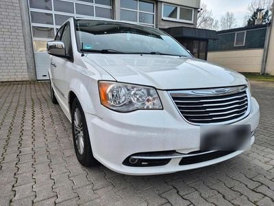 Gebraucht Chrysler Voyager 289 PS (212 kW) 2014 Weiß Van / Kleinbus