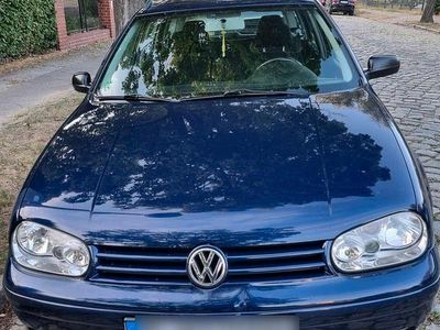 Blau Gebraucht 2003 VW Golf IV Kombi | 2.099 € (Etwas zu teuer)