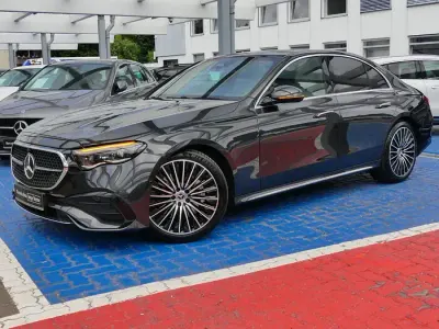 Gebraucht Mercedes 220 Advanced Plus 197 PS (144 kW) 2025 Grau Limousine