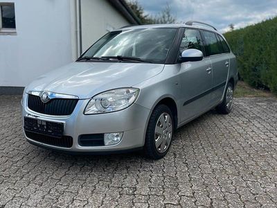 Silber Gebraucht 2008 Skoda Fabia Kombi | 2.490 € (Fairer Preis)