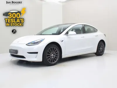Gebraucht Tesla Model 3 Standard Range 225 kW (306 PS) 2020 Schwarz Limousine