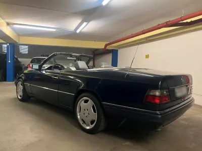 Gebraucht Mercedes 220 150 PS (110 kW) 1994 Cabrio