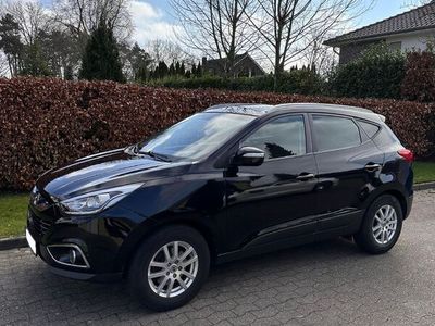 gebraucht Hyundai ix35 2.0 CRDi 100kW /checkheft/8fach bereift