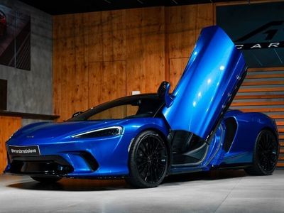 McLaren GT