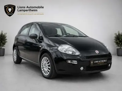 Gebraucht Fiat Punto Basis 69 PS (50 kW) 2018 Schwarz Kleinwagen