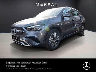 Mountain grau Gebraucht 2024 Mercedes GLA180 Advanced SUV | 33.770 € (Guter Preis)