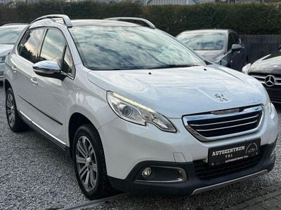 Weiß Gebraucht 2013 Peugeot 2008 Allure SUV | 5.990 € (Guter Preis)