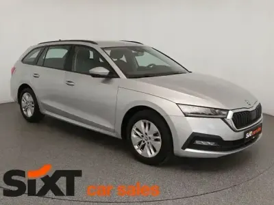 Gebraucht Skoda Octavia Ambition 150 PS (110 kW) 2023 Silber Kombi