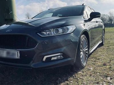 Gebraucht Ford Mondeo ST 150 PS (110 kW) 2017 Grau Kombi