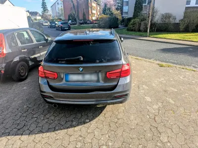 Gebraucht BMW 318 Advantage 150 PS (110 kW) 2019 Grau Kombi