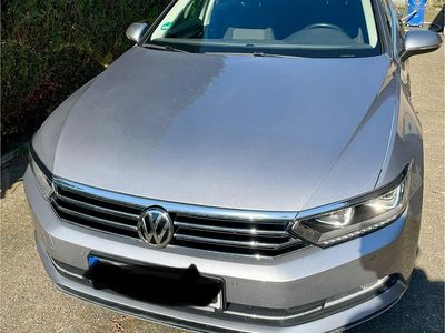 Gebraucht VW Passat Comfortline 190 PS (139 kW) 2019 Silber Kombi