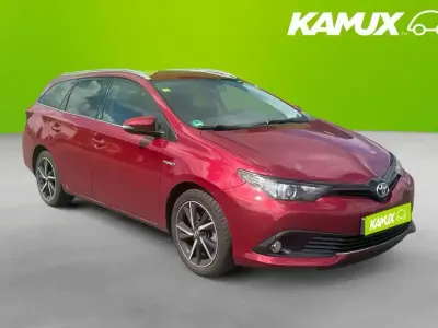 Gebraucht Toyota Auris Hybrid 99 PS (72 kW) 2018 Rot Kombi