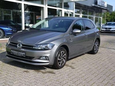 Gebraucht VW Polo Join 95 PS (69 kW) 2019 Limestone gray metallic Kleinwagen