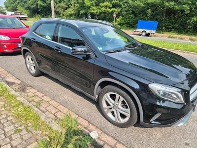 Mercedes GLA180