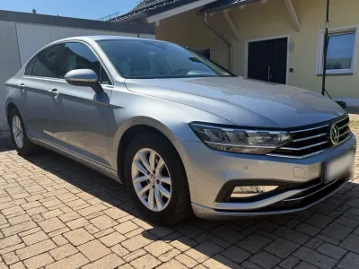 Gebraucht VW Passat 150 PS (110 kW) 2019 Grau Limousine