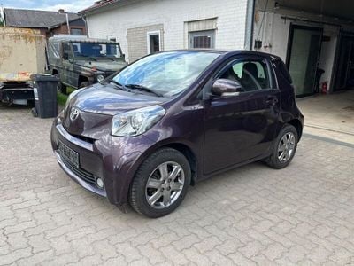 Toyota iQ