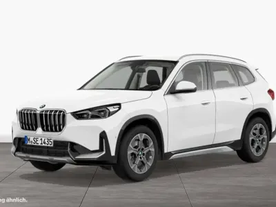 Gebraucht BMW X1 xLine 197 PS (144 kW) 2023 Alpinweiß uni SUV