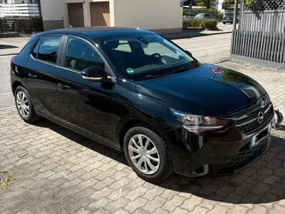 Używany Opel Corsa Basis 75 KM (55 kW) 2019 Czarny Hatchback