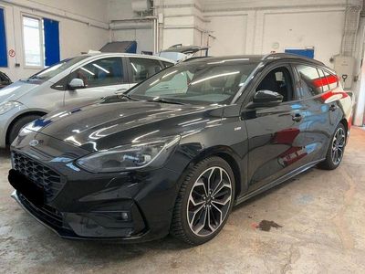 Andere Gebraucht 2019 Ford Focus ST-Line Limousine | 16.499 € (Fairer Preis)