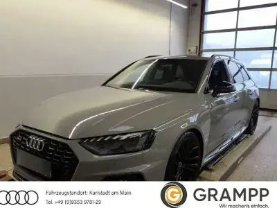 Gebraucht Audi RS4 Ambiente 450 PS (330 kW) 2022 Nardograu Kombi