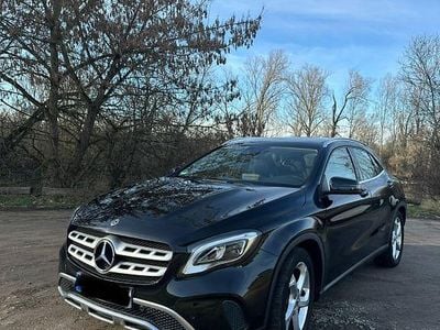 Gebraucht Mercedes GLA250 Style 211 PS (155 kW) 2018 Schwarz SUV