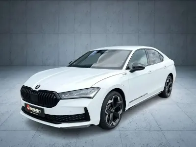 Gebraucht Skoda Superb Suite 204 PS (150 kW) 2025 Weiß Limousine