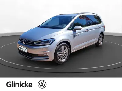 Gebraucht VW Touran Comfortline 150 PS (110 kW) 2026 Weiß Van / Kleinbus