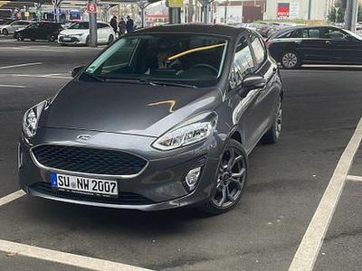 Schwarz Gebraucht 2018 Ford Fiesta Cool & Connect Kleinwagen | 10.000 € (Fairer Preis)